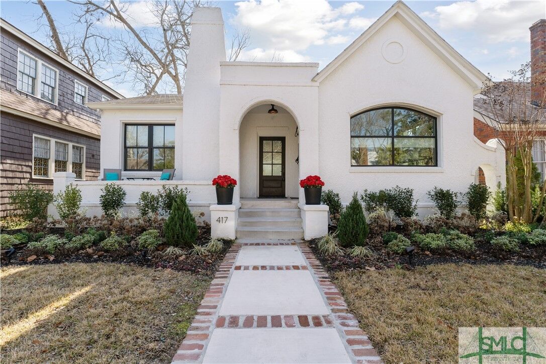 Property Photo:  417 E 53rd Street  GA 31405 