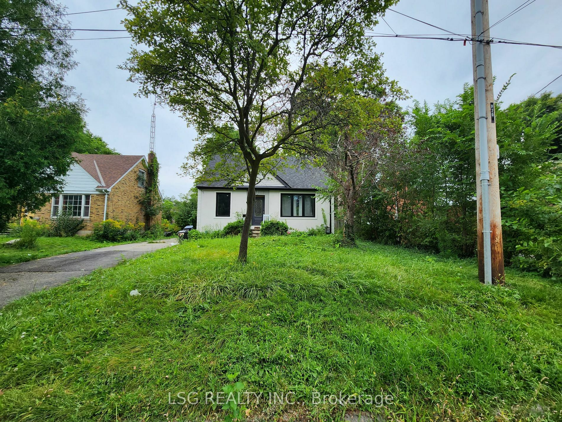 Photo de la propriété:  20 Homewood Ave  ON M2M 1J9 