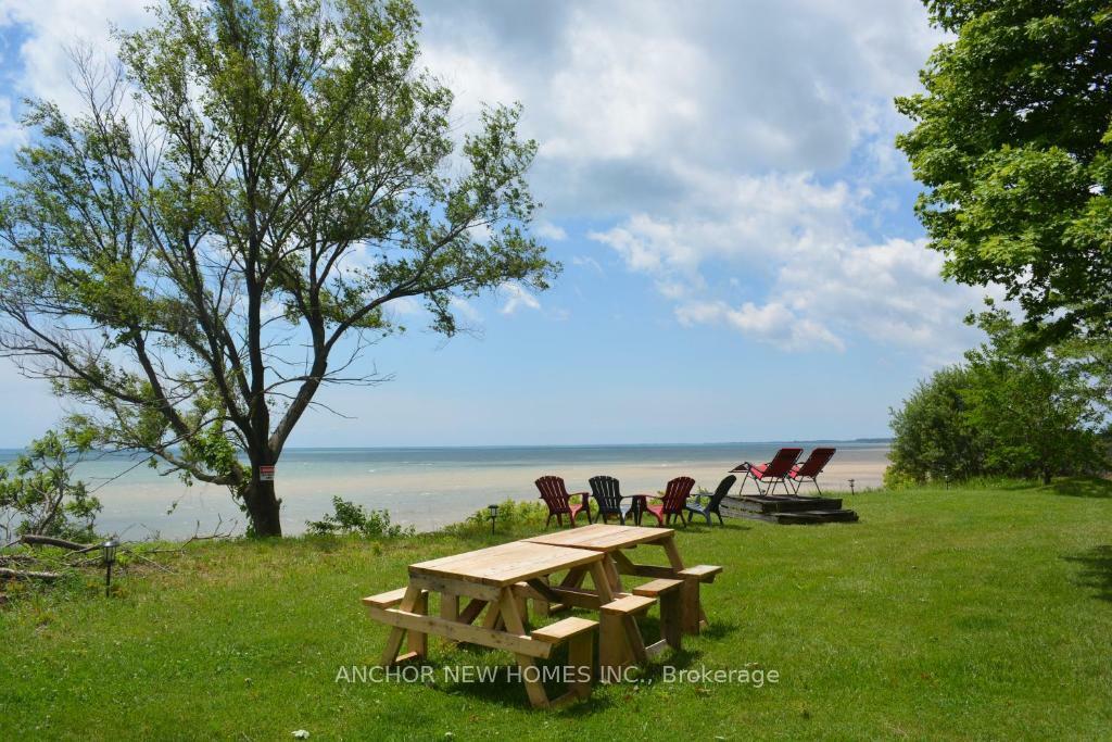 Photo de la propriété: 2318 Talbot Trail ON N0P 2P0