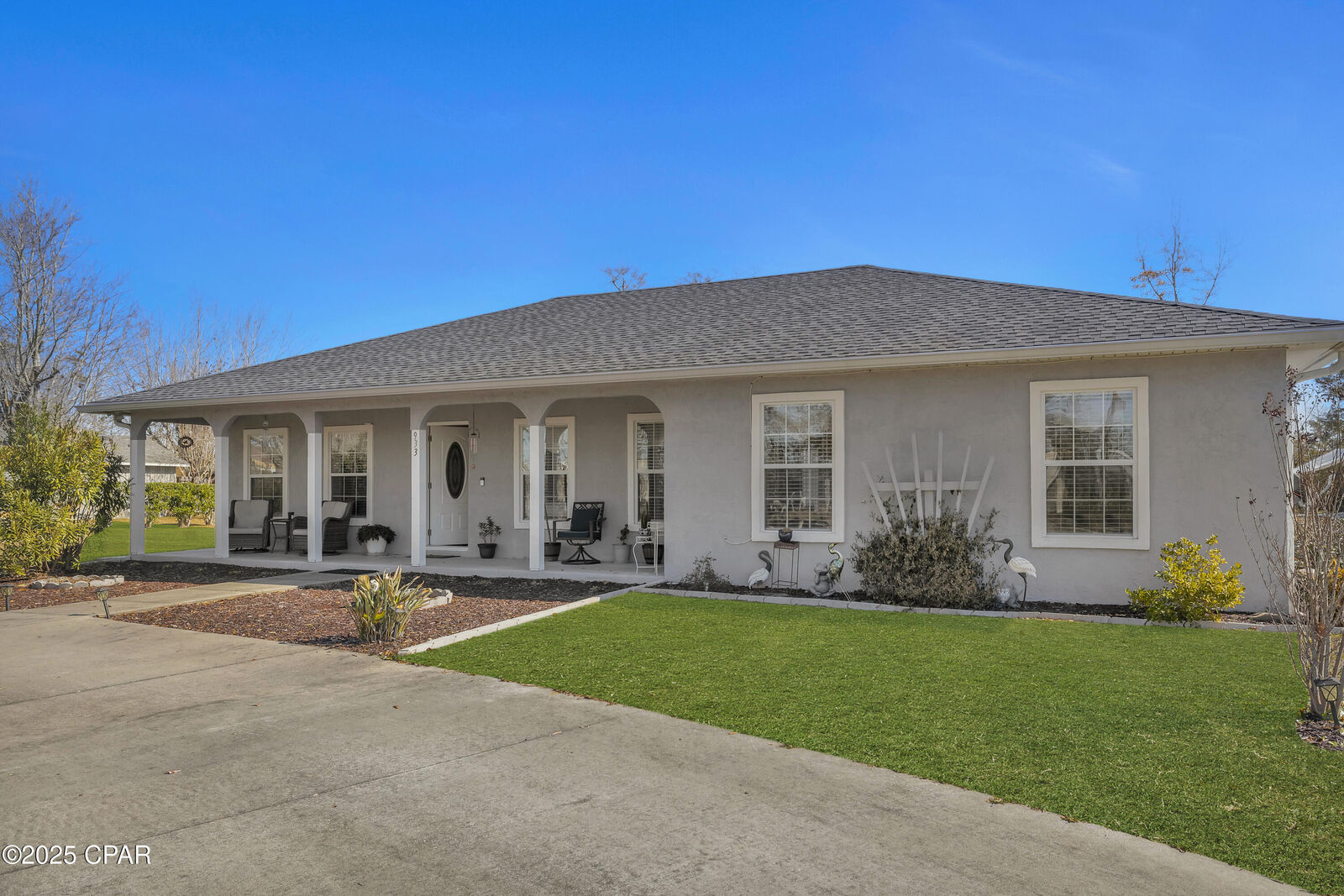 Property Photo:  933 S Gay Avenue  FL 32404 