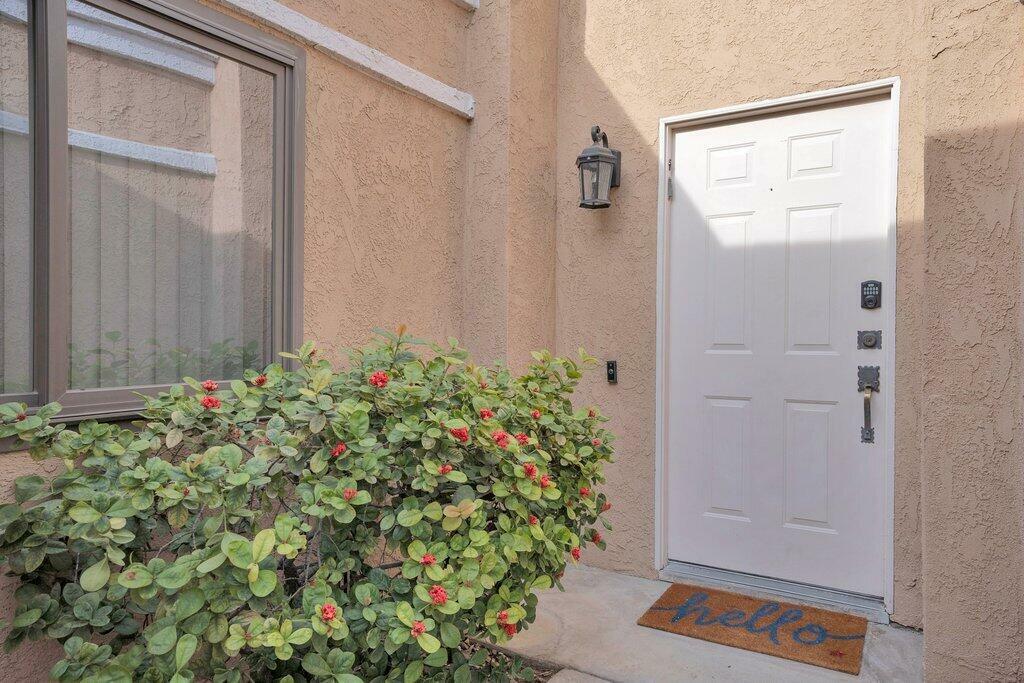 Property Photo:  41763 Aventine Court  CA 92260 