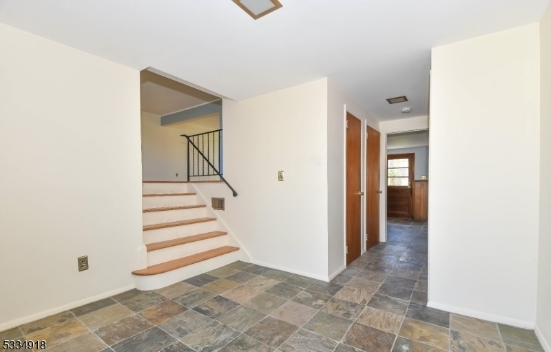 Property Photo:  2462 Woodside Rd  NJ 07083 