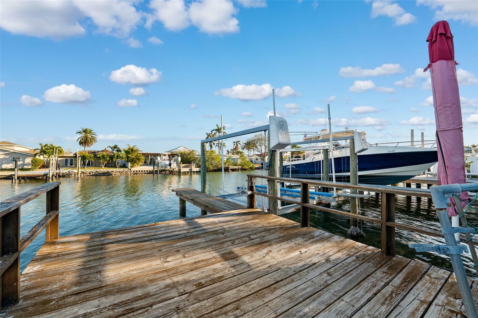 Property Photo: 129 Wall Street FL 33708