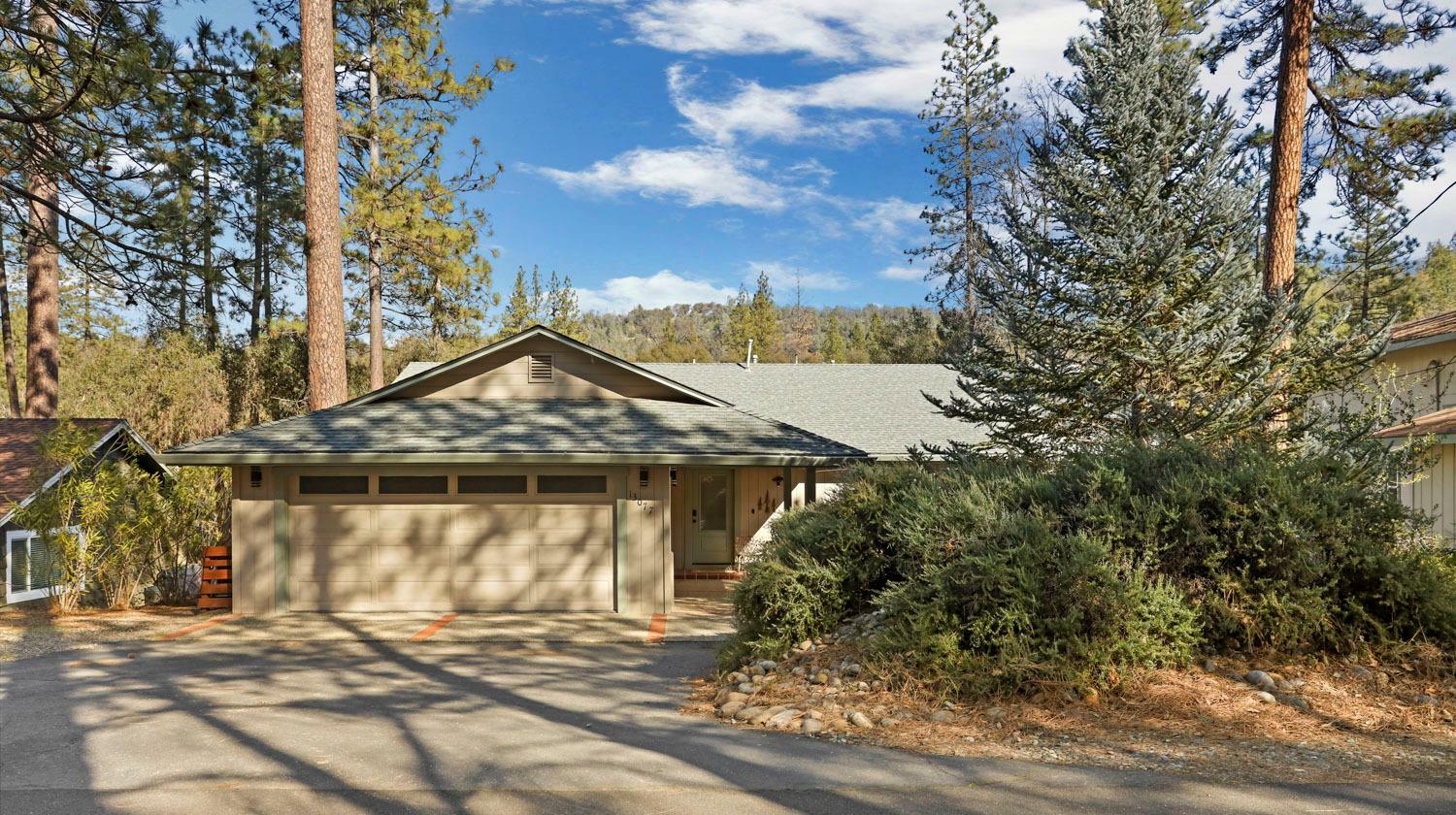 Property Photo:  13077 Wells Fargo Drive  CA 95321 