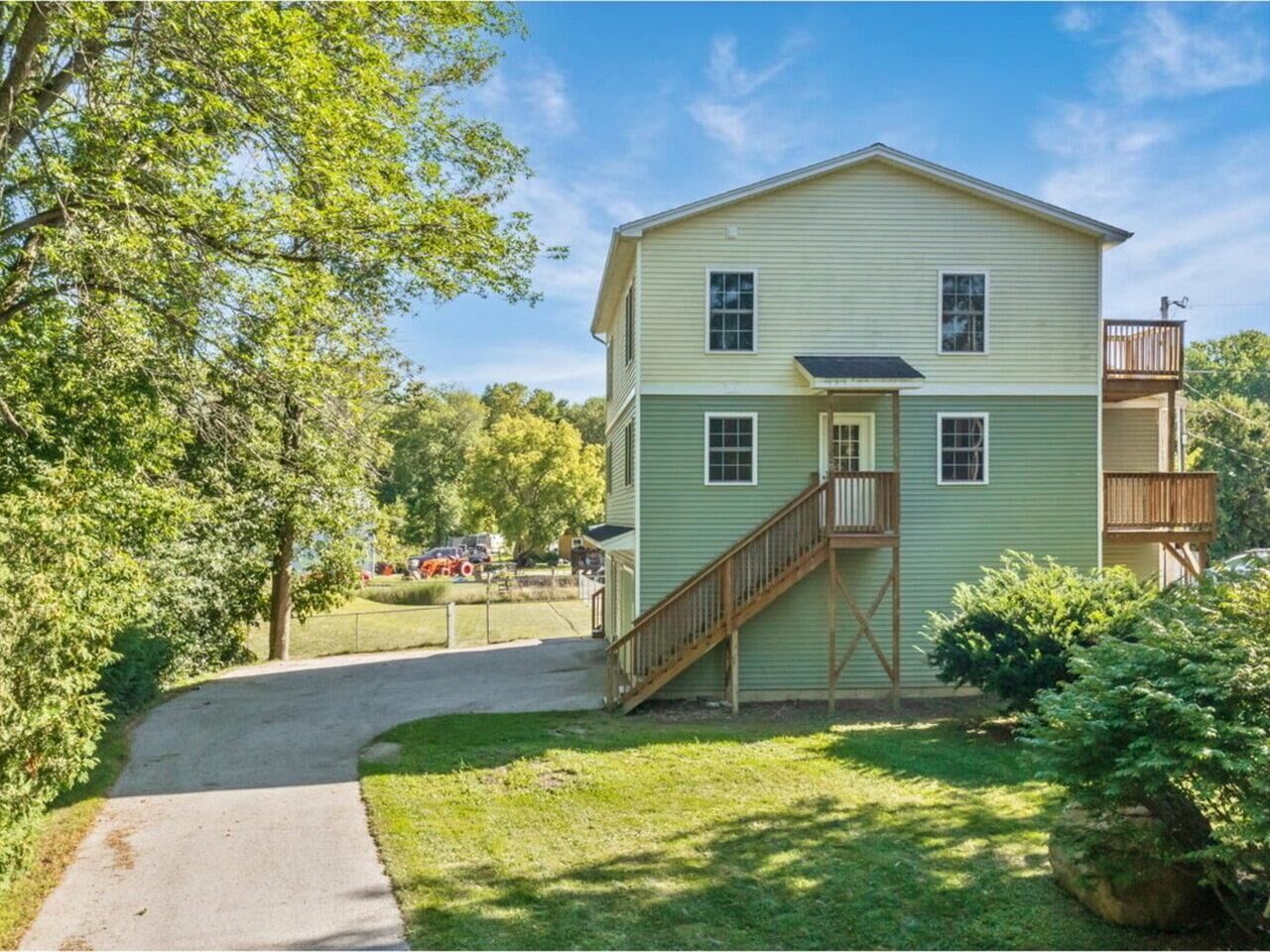 Property Photo:  437 Lapan Road  VT 05478 