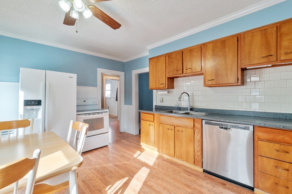 Property Photo: 16 Holbrook St MA 01069
