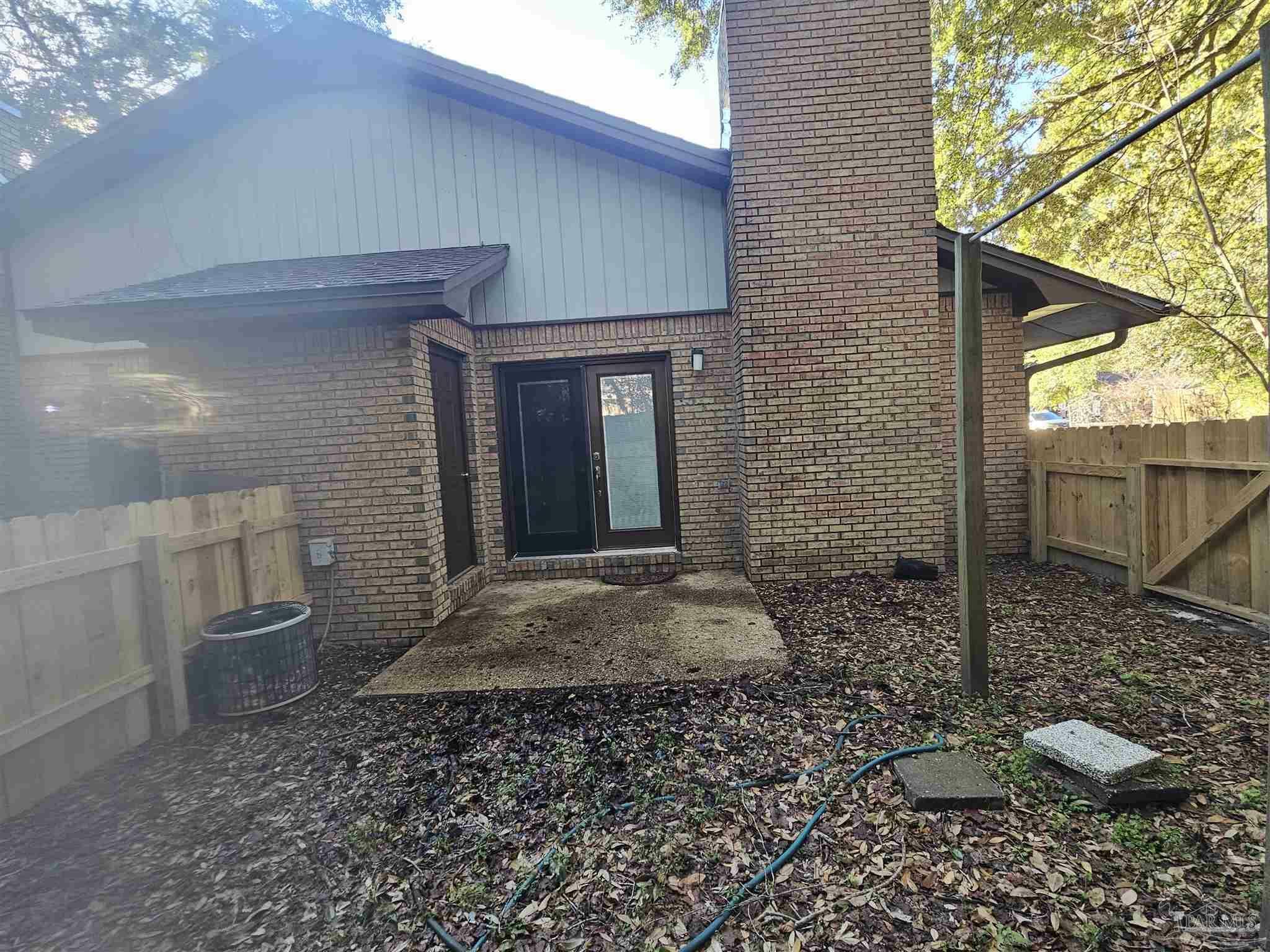 Property Photo:  9345 Chisholm Rd K-1  FL 32514 