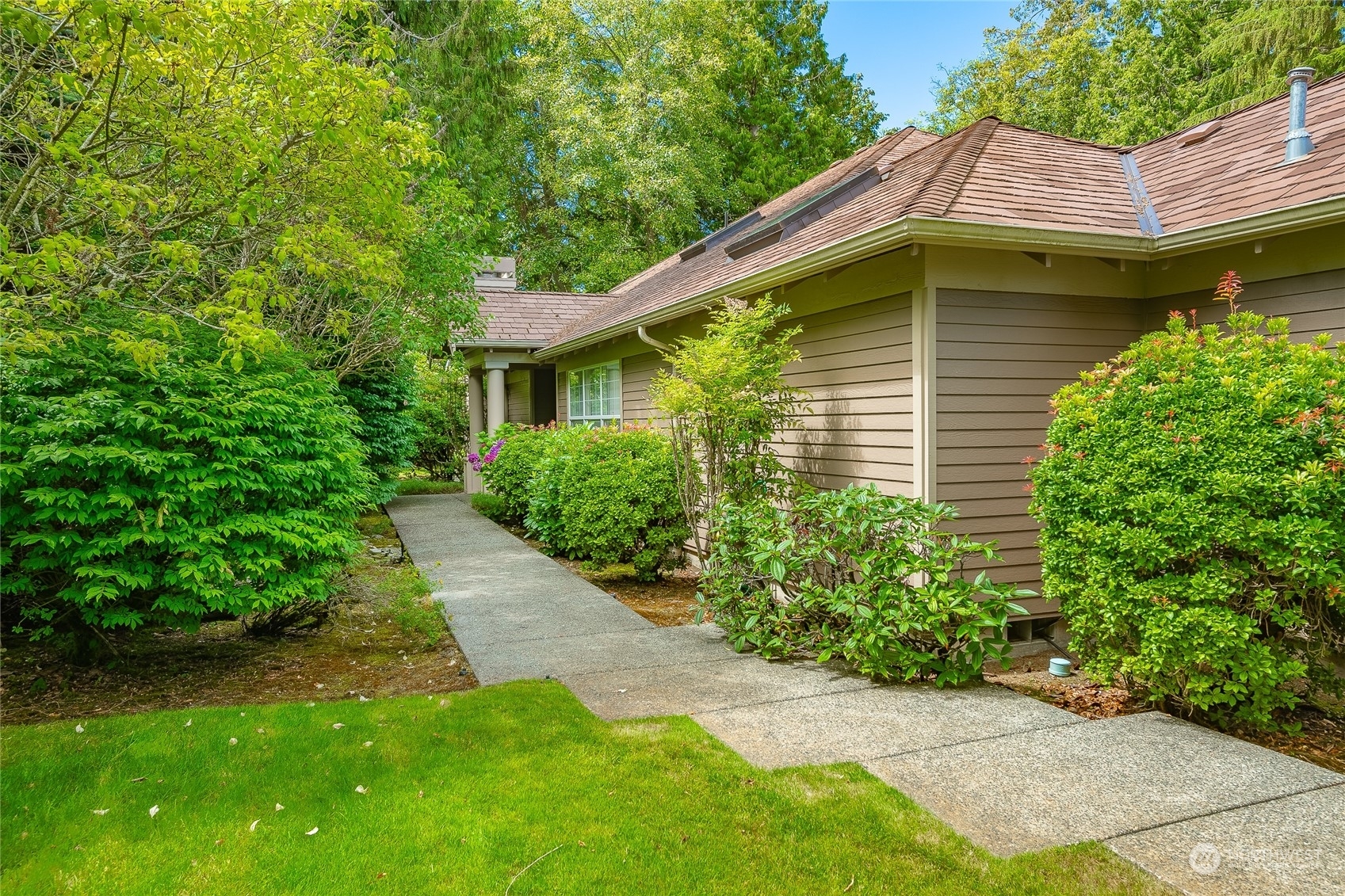 Property Photo:  9027  Gleneagle Drive  WA 98230 