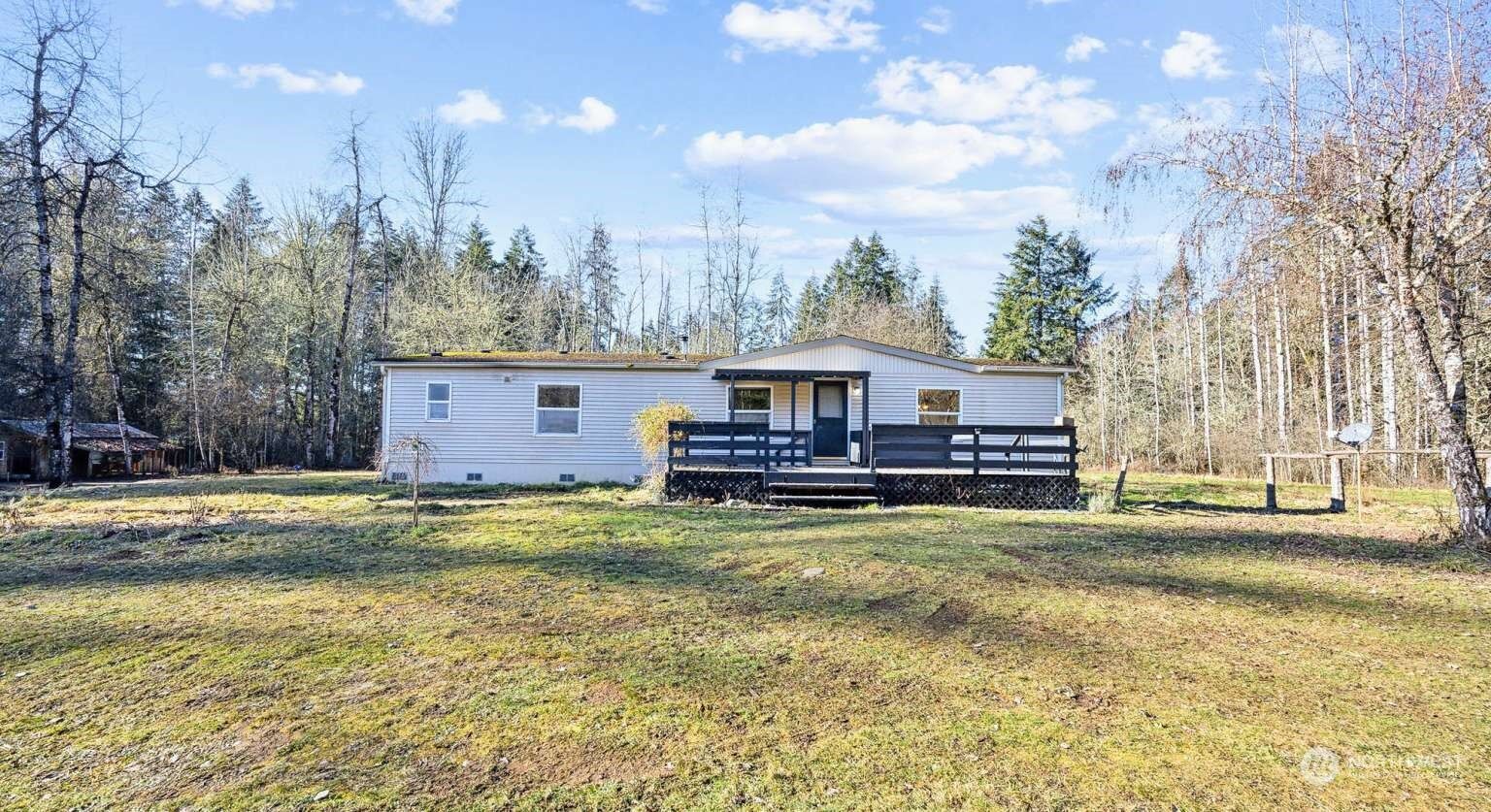 Property Photo: 15246 148th Avenue SE WA 98597