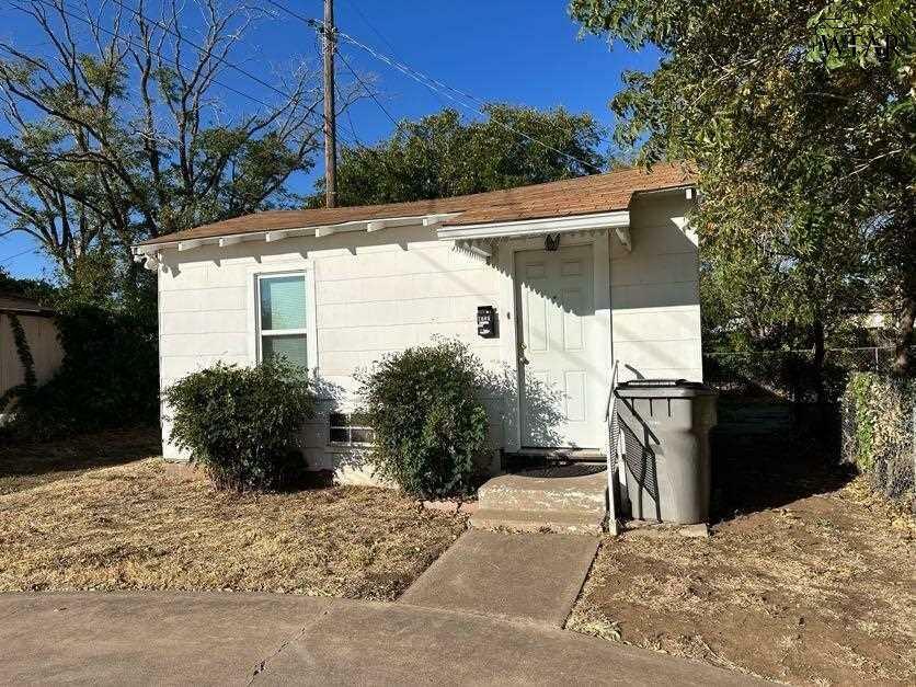 Property Photo:  1604 Coyote Boulevard  TX 76309 