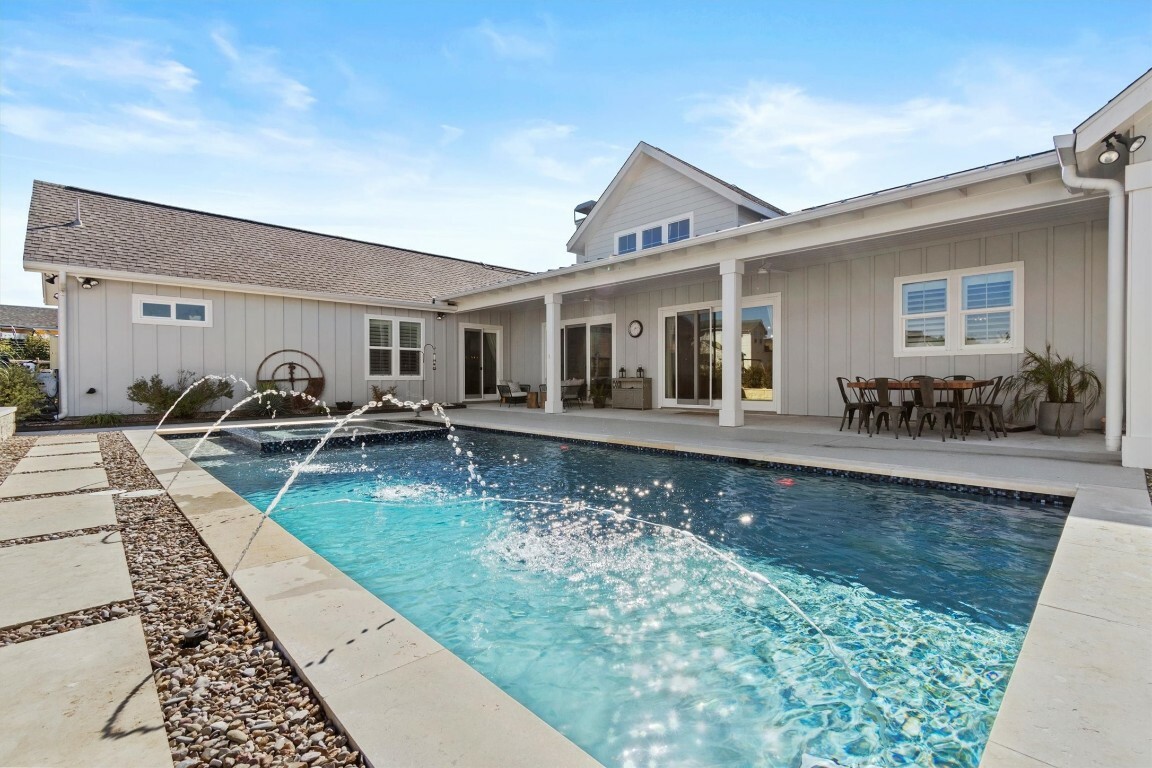 Property Photo: 440 Victorian Gable Drive TX 78619