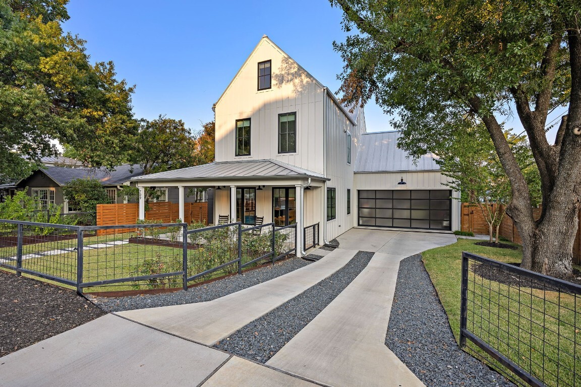 Property Photo: 709 Jessie Street TX 78704