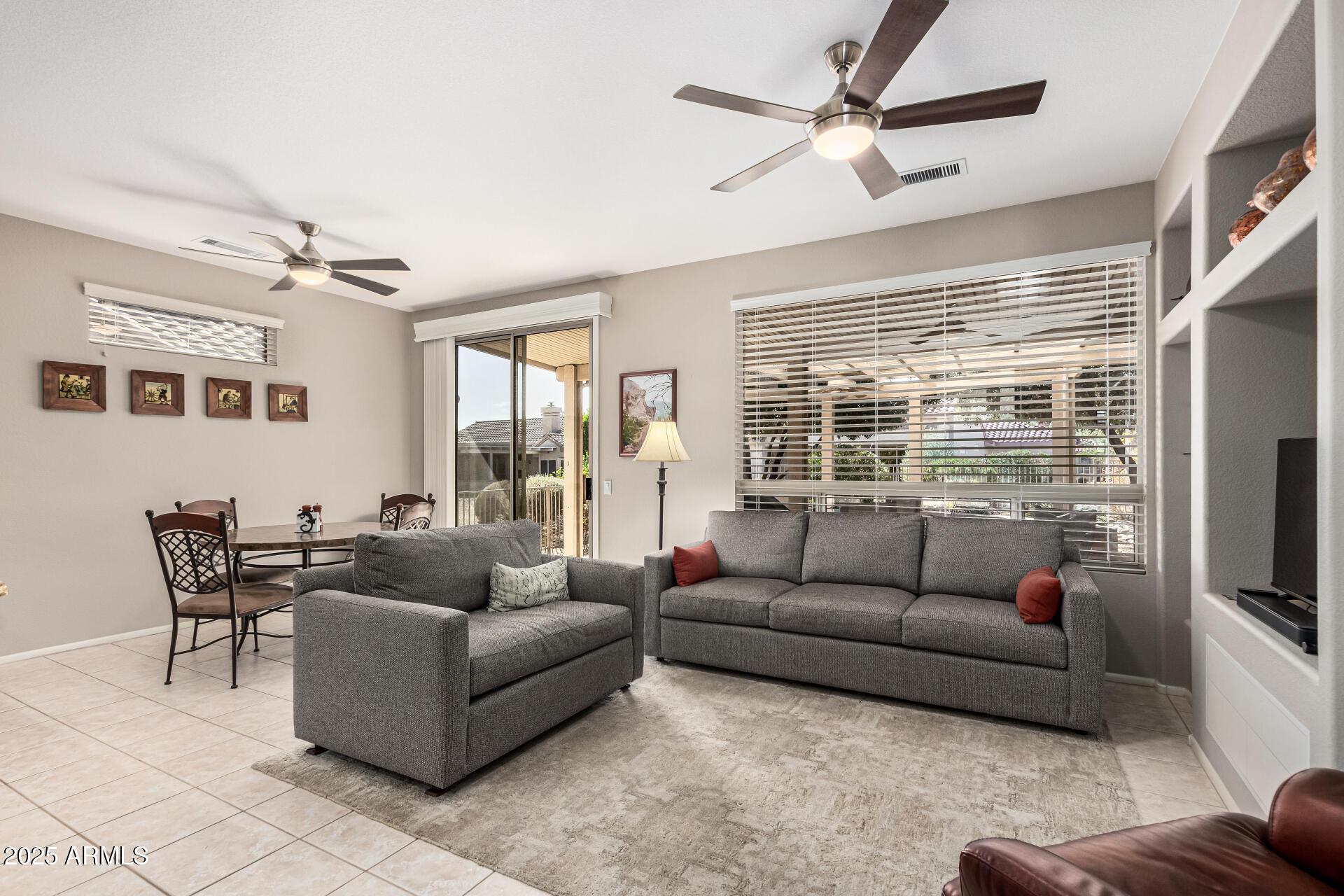 Property Photo: 18132 N Villa Bella Drive AZ 85374