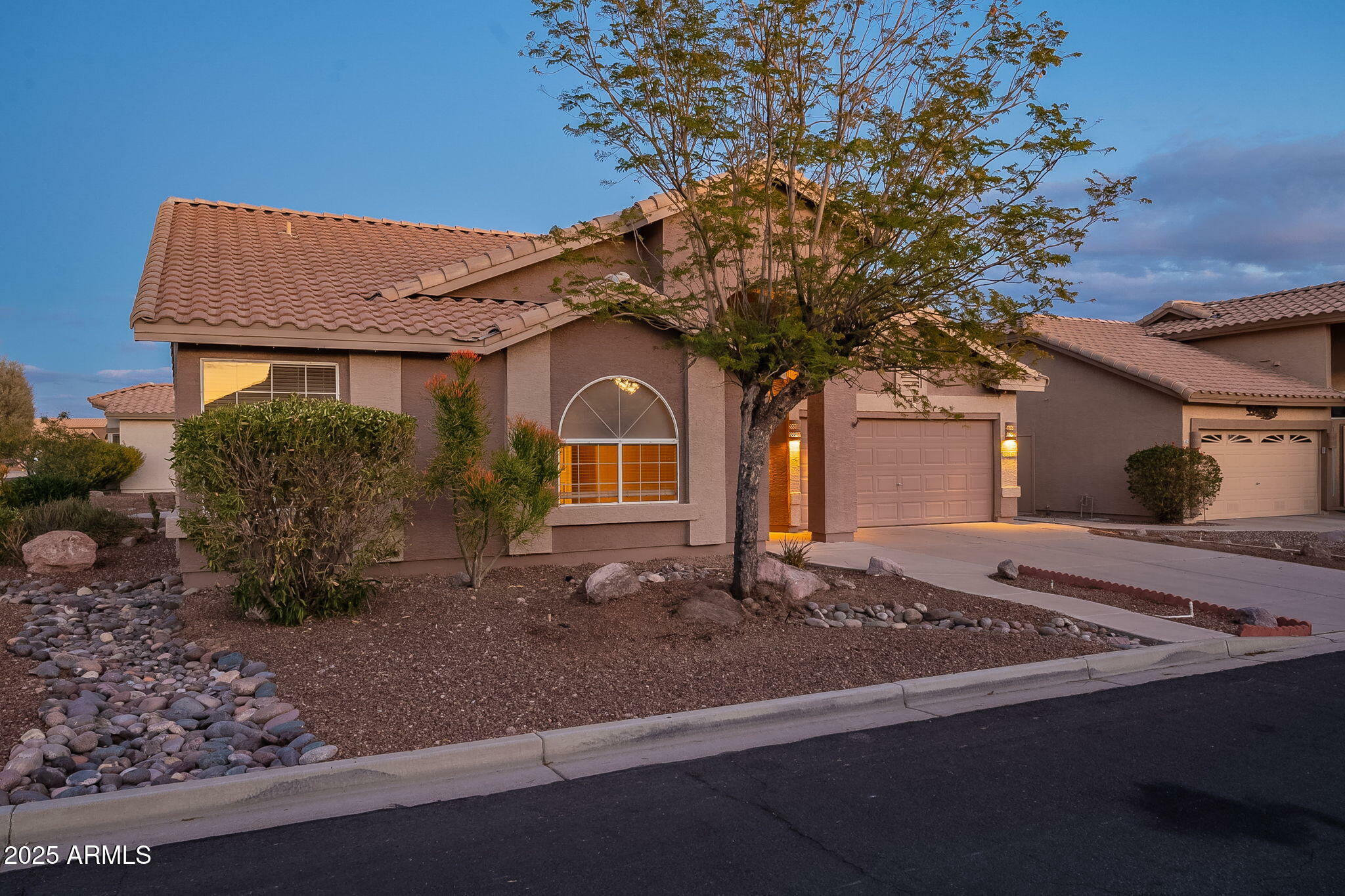 Property Photo:  6403 S Fairway Drive  AZ 85118 