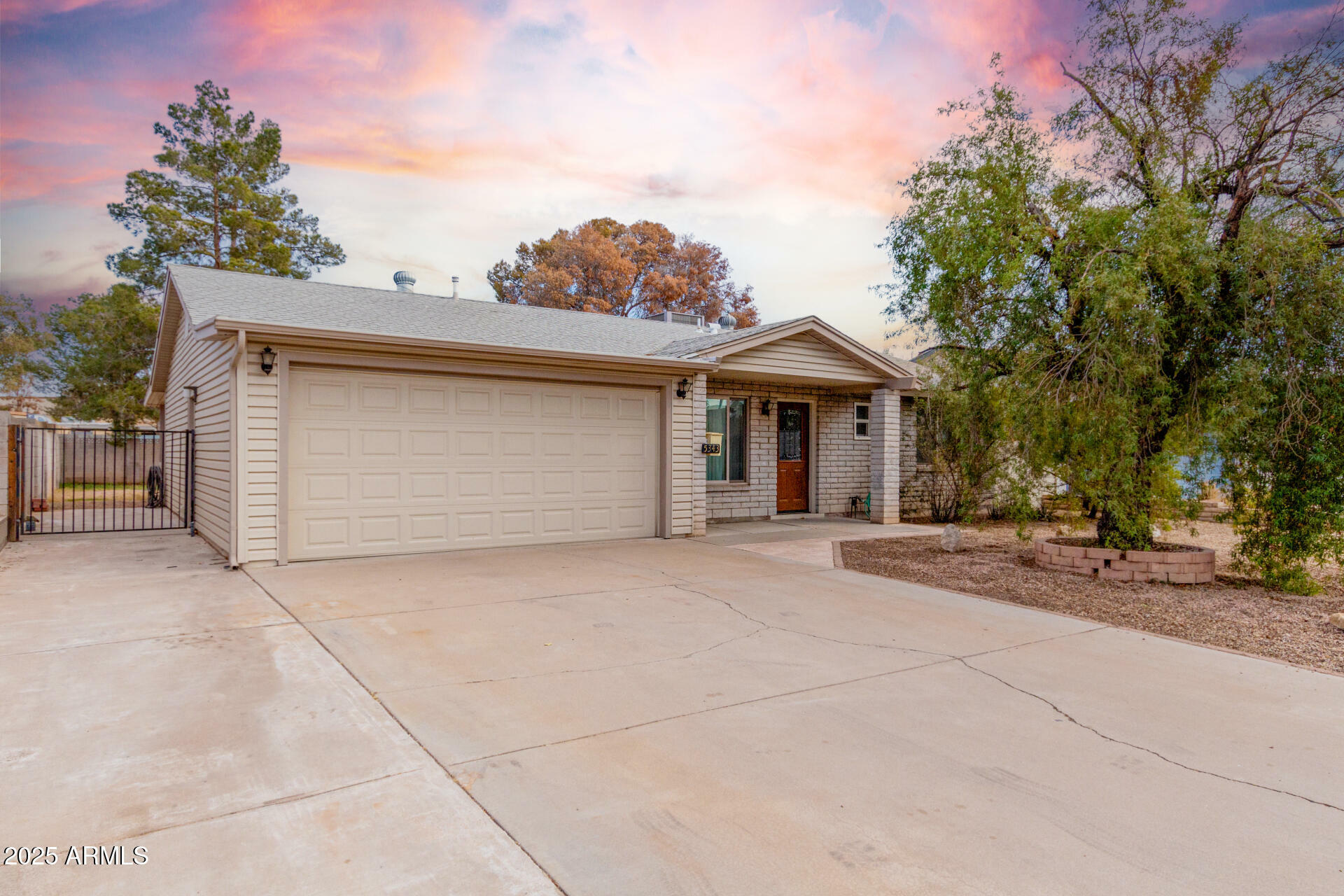 Property Photo:  5343 S El Camino Drive  AZ 85283 