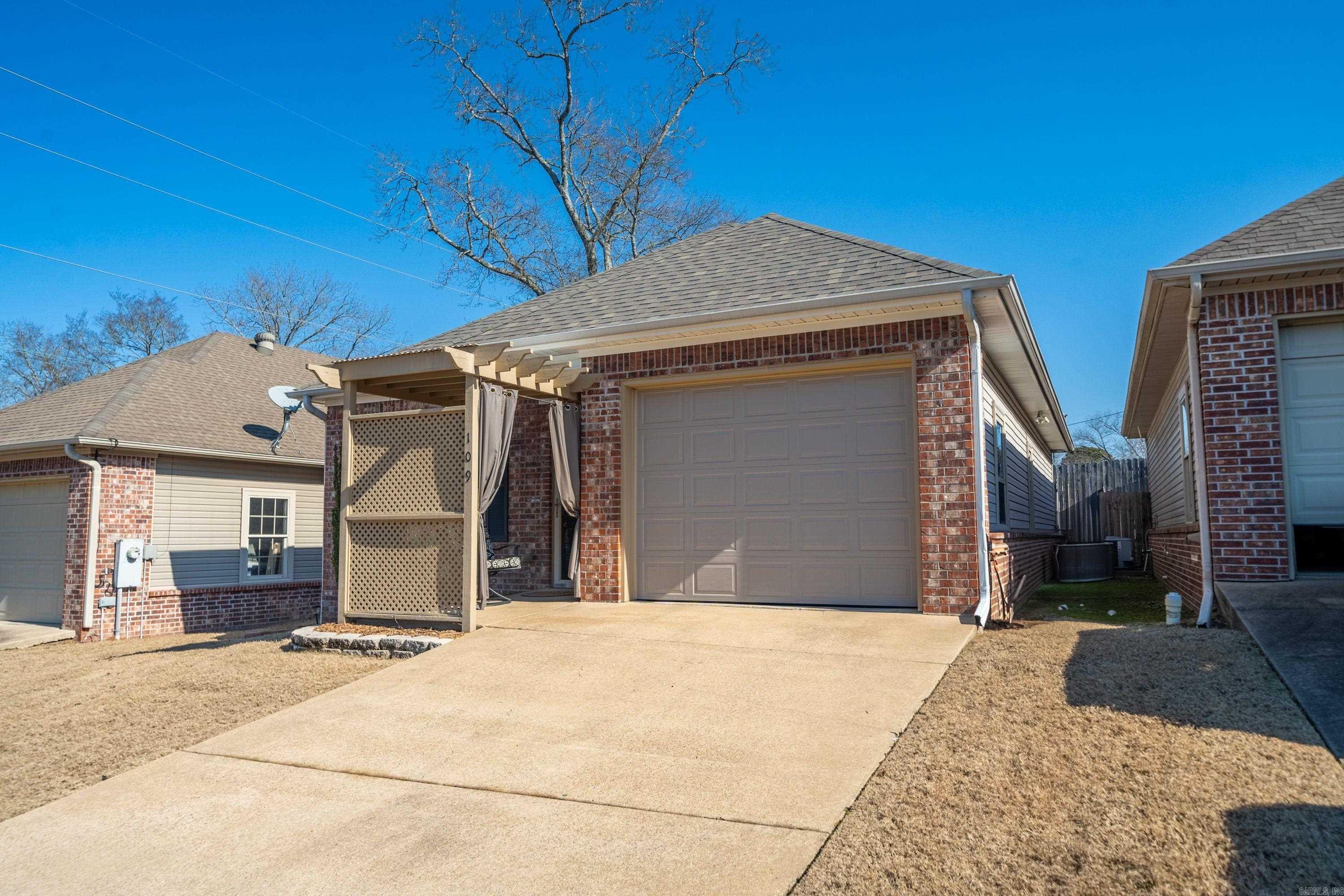 Property Photo: 109 Lily AR 71901