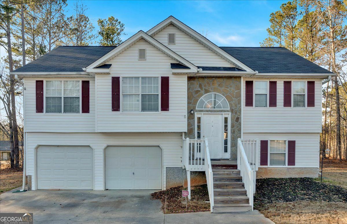 Property Photo:  604 Princeton Drive  GA 30157 