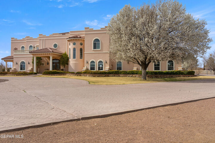 Property Photo:  819 Smokey Ridge Court  TX 79932 