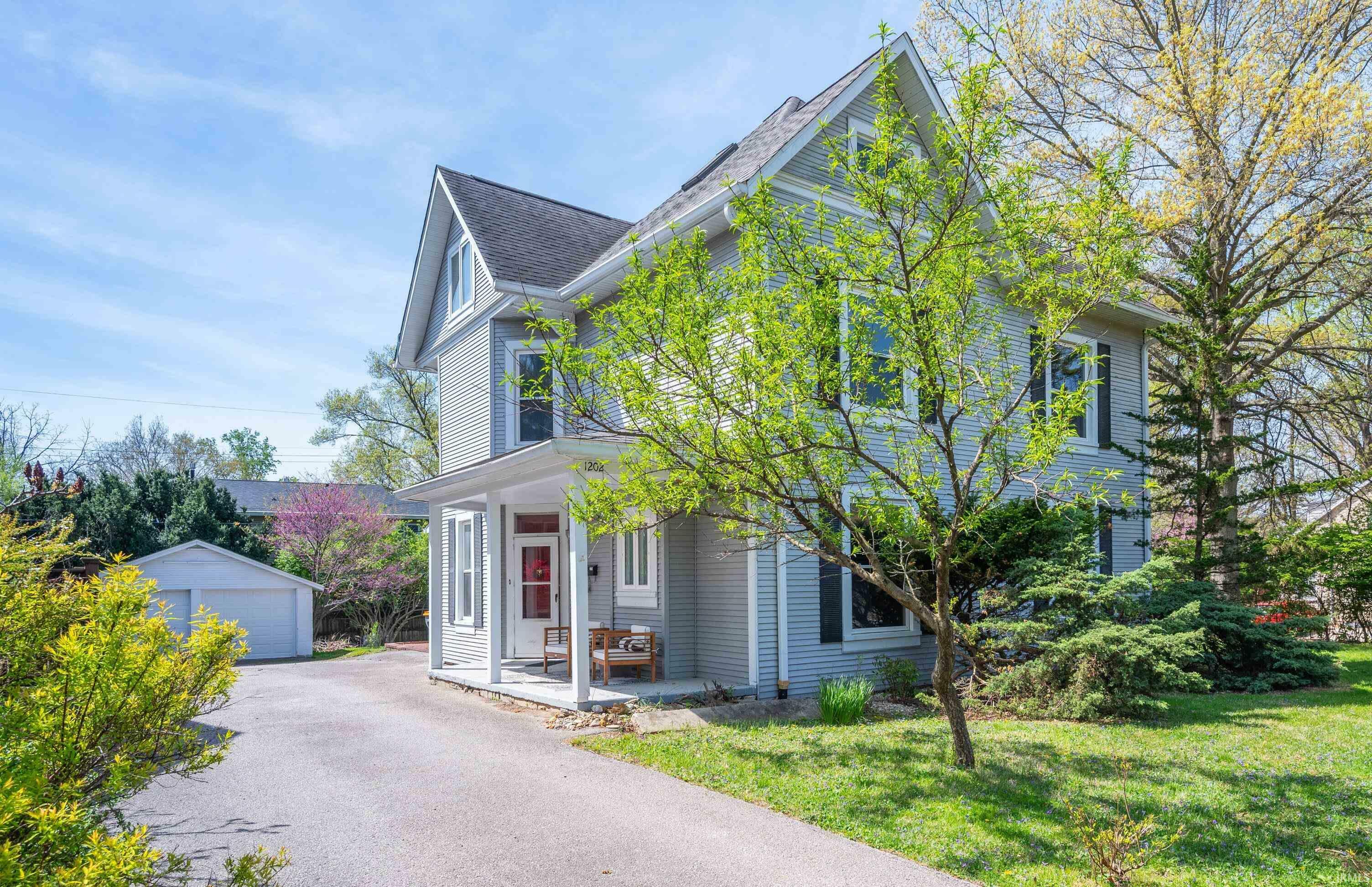 Property Photo: 1202 E Maxwell Lane IN 47401