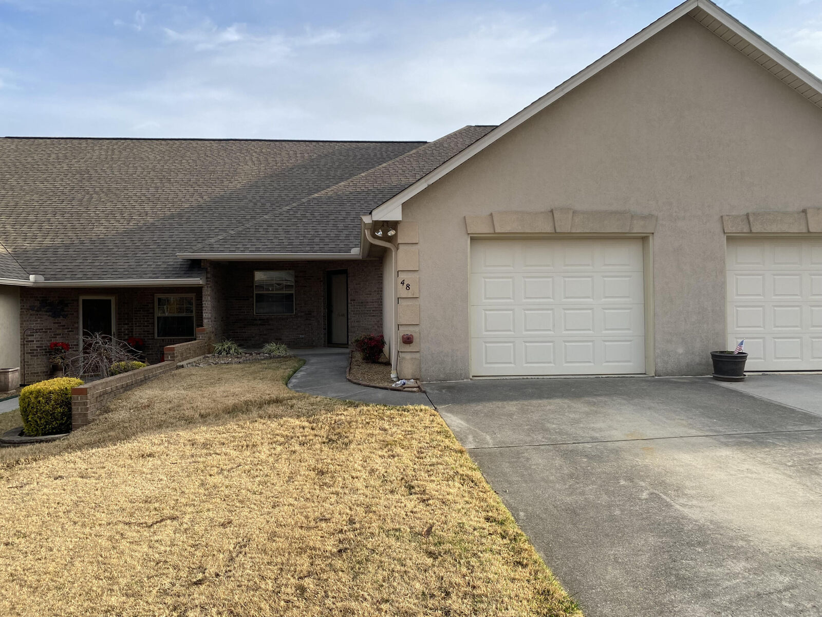 Property Photo:  484 Lochmere Dr Drive  TN 37814 