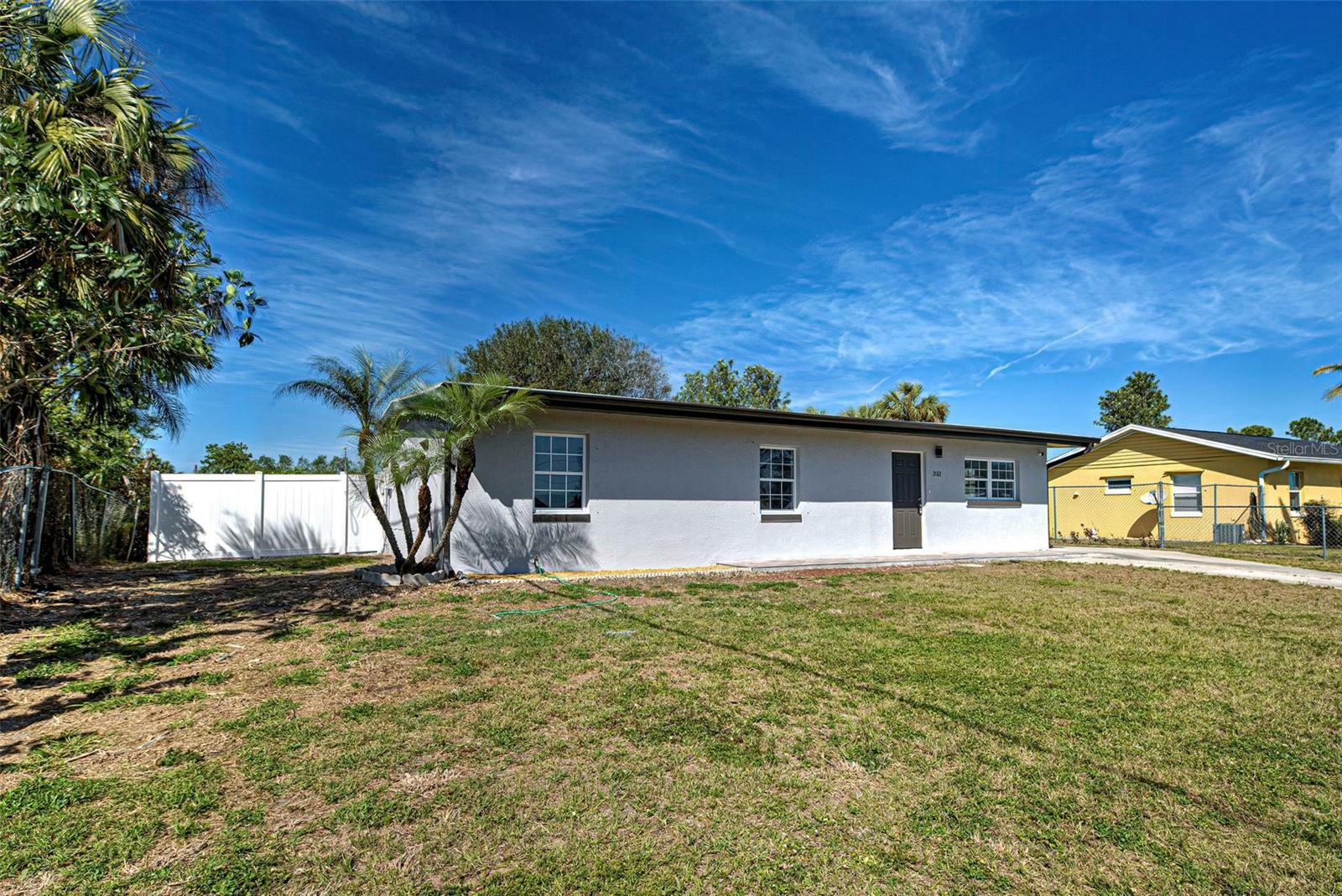 Property Photo: 3163 Key Lane FL 33952