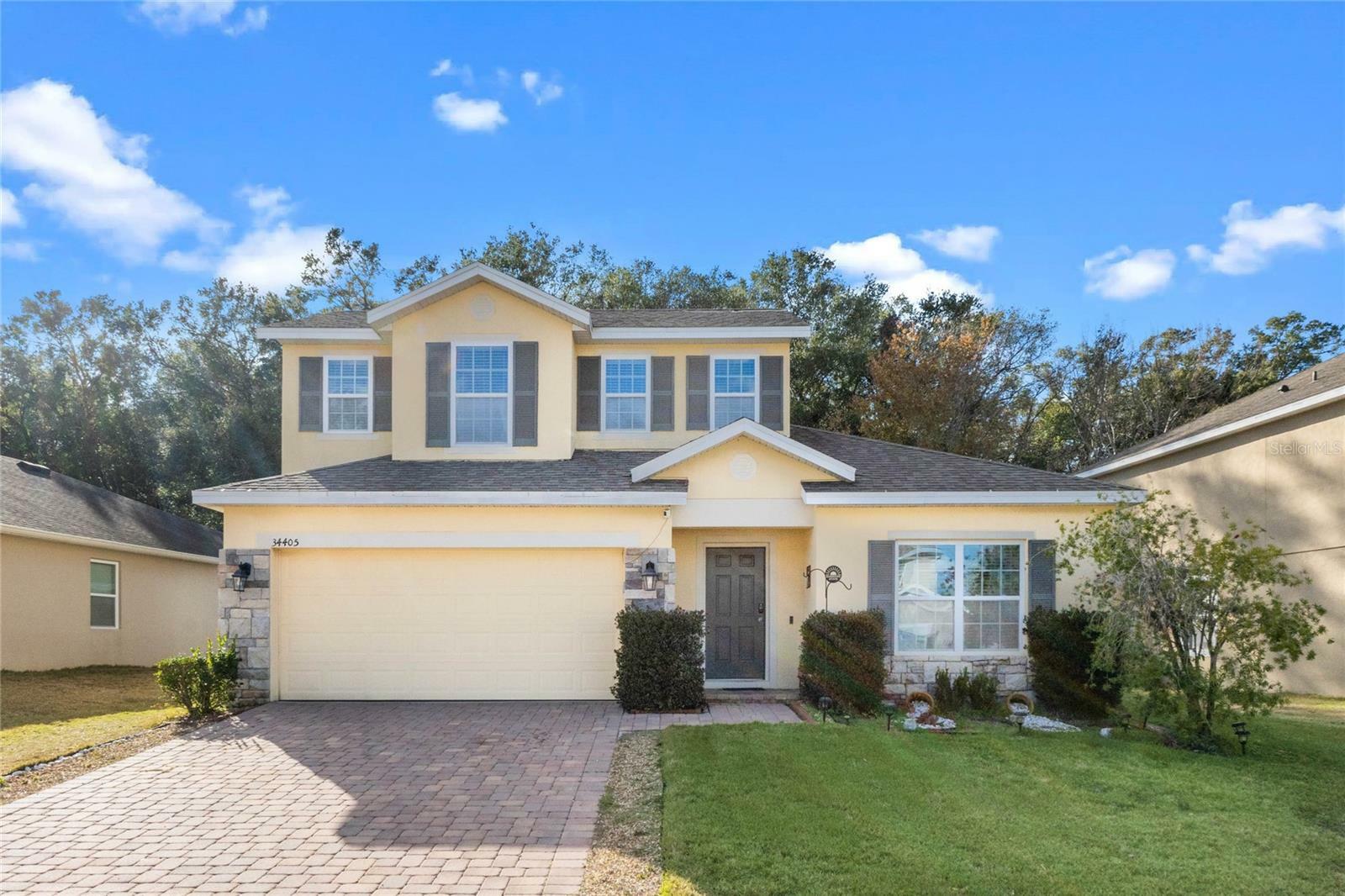 Property Photo: 34405 Alameda Drive FL 32776