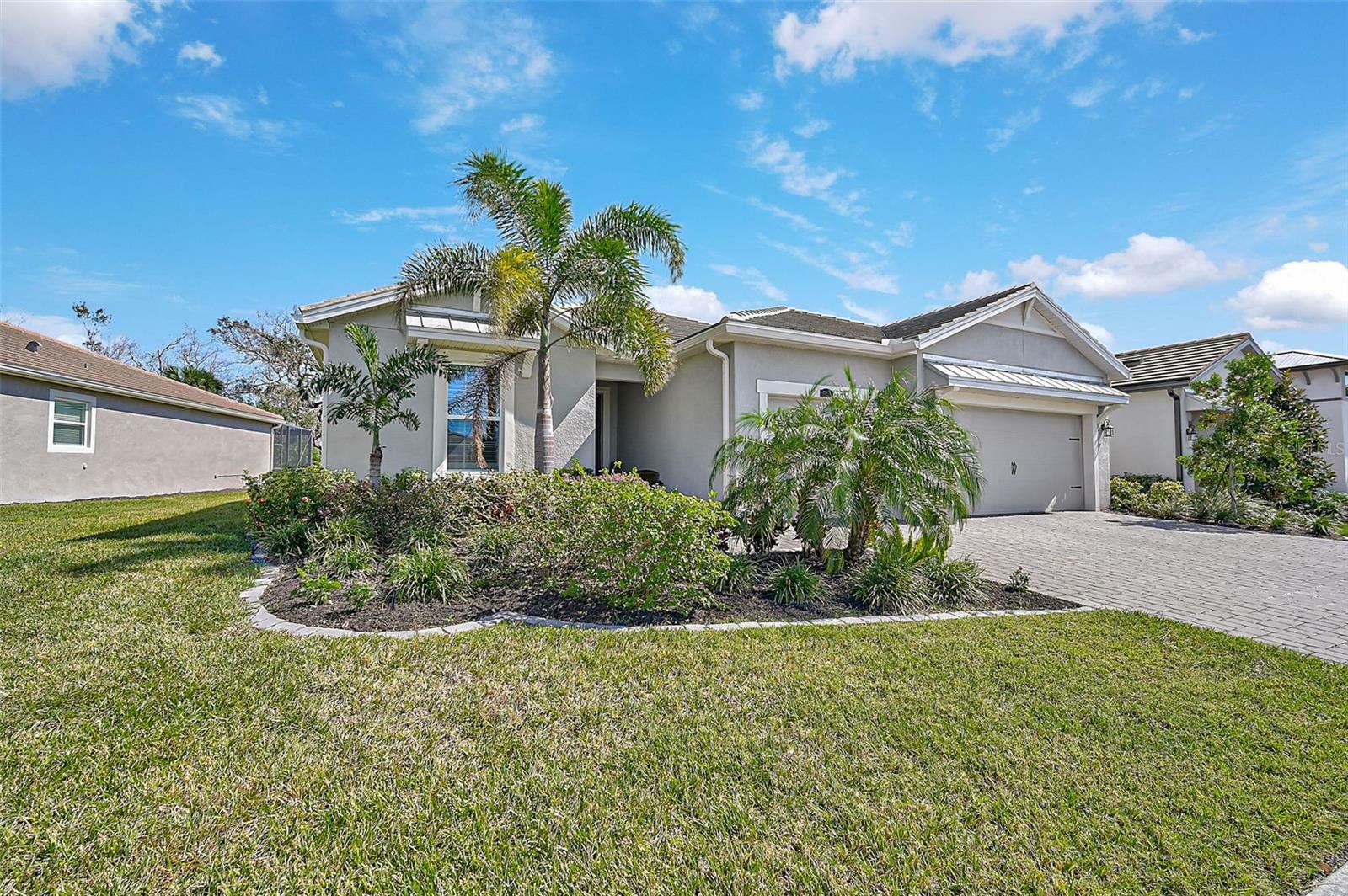 Property Photo:  8612 Sundance Loop  FL 34238 