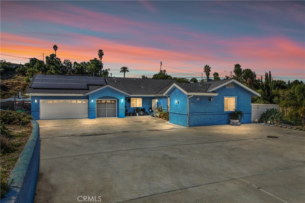 Property Photo:  24750 Anderson Way  CA 92354 