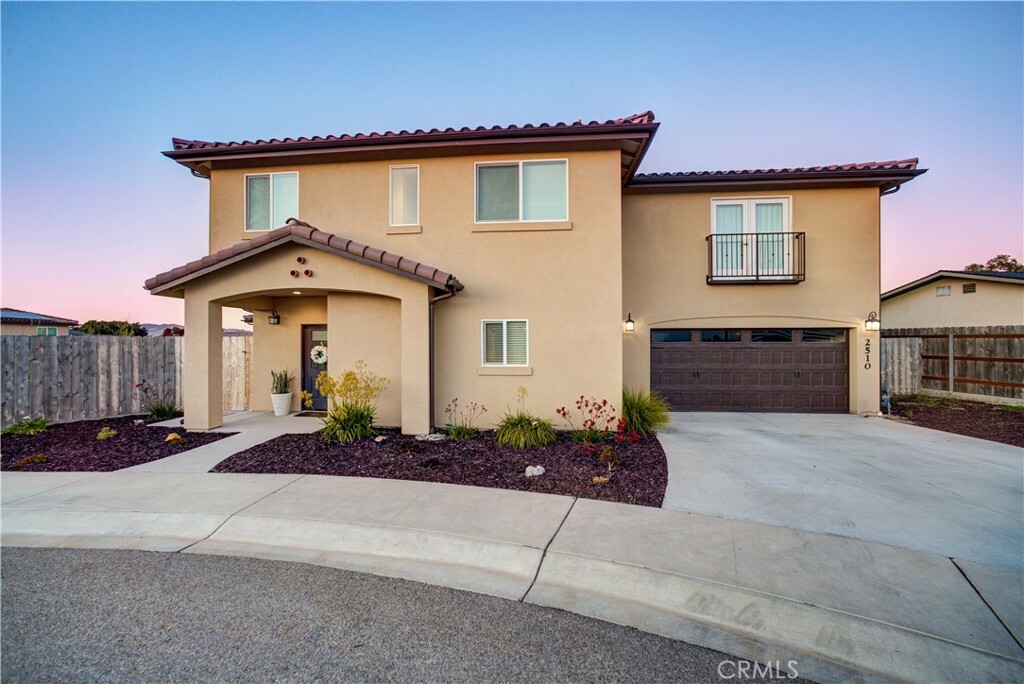 Property Photo: 2510 Terrace Sands Lane CA 93445