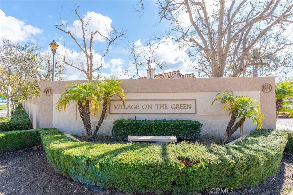 Property Photo:  620 Ivywood Lane F  CA 93065 