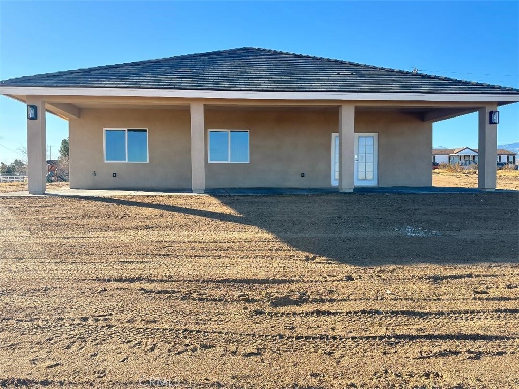 Property Photo: 9270 Lindero Rd CA 92371