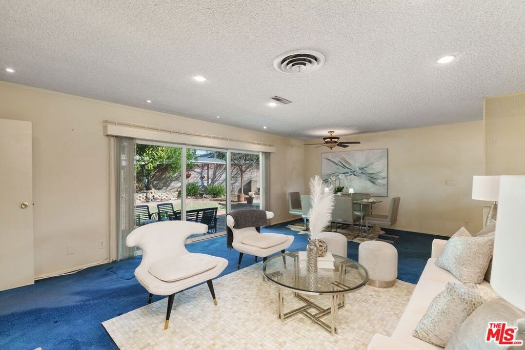 Property Photo:  15241 Septo Street  CA 91345 