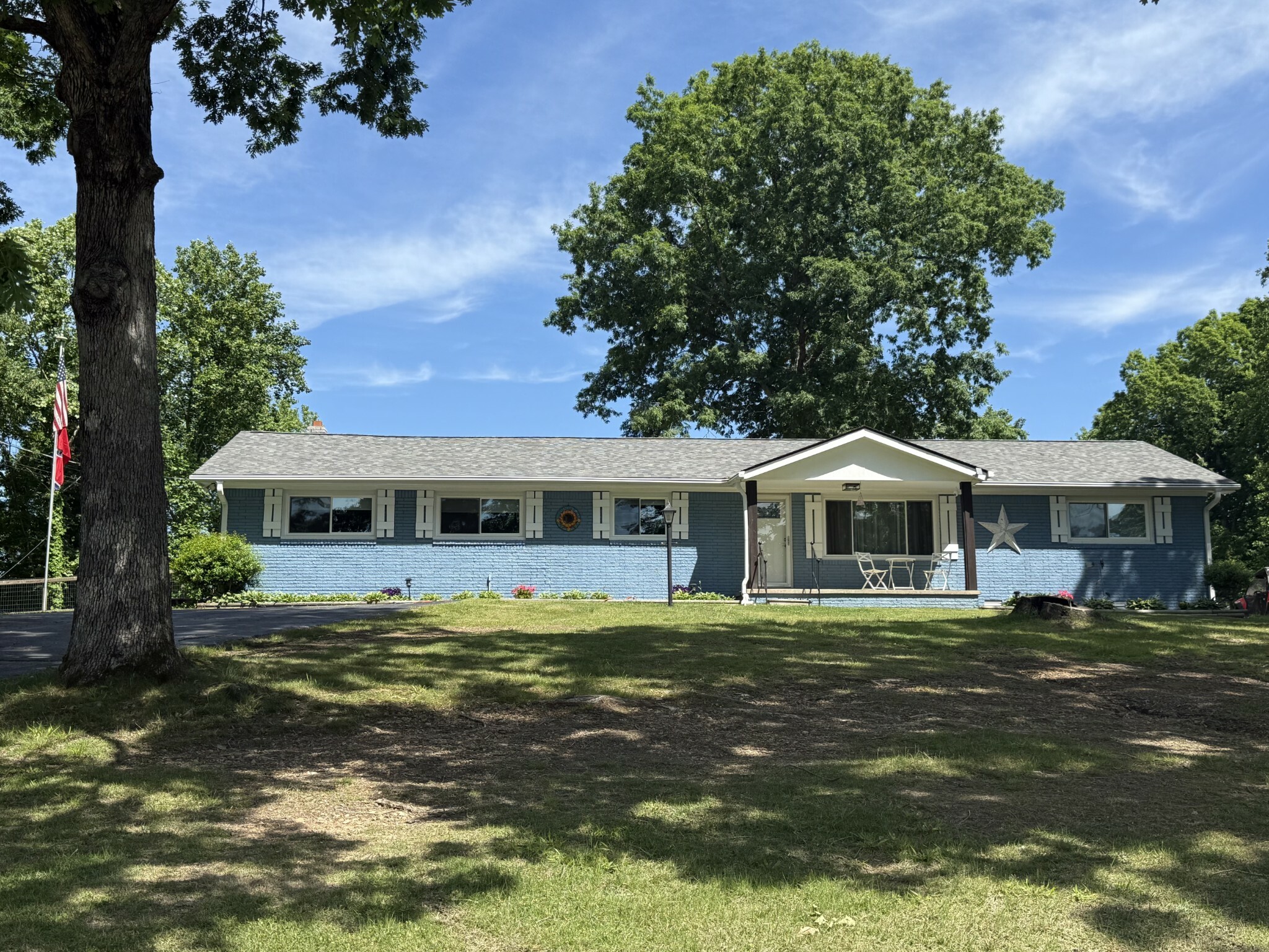 Property Photo: 779 Dogwood Dr TN 37061
