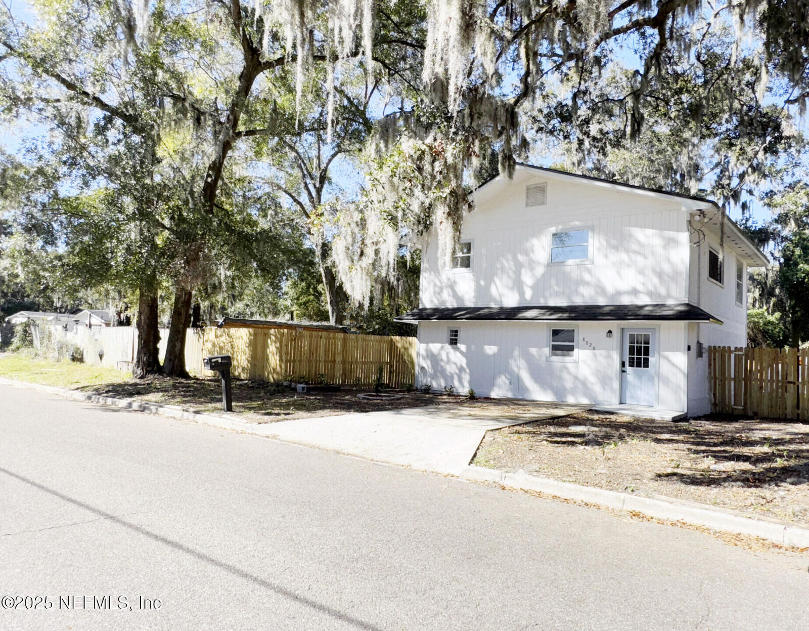 Property Photo:  8020 Tamarack Street  FL 32208 