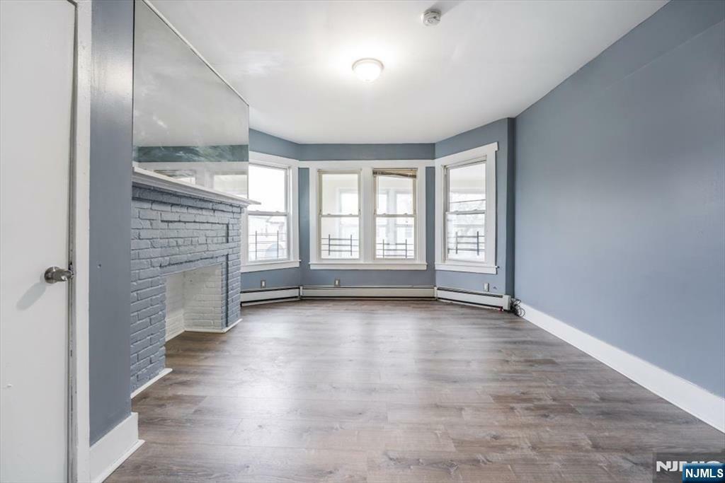 Property Photo:  126 N 14th Street  NJ 07017 