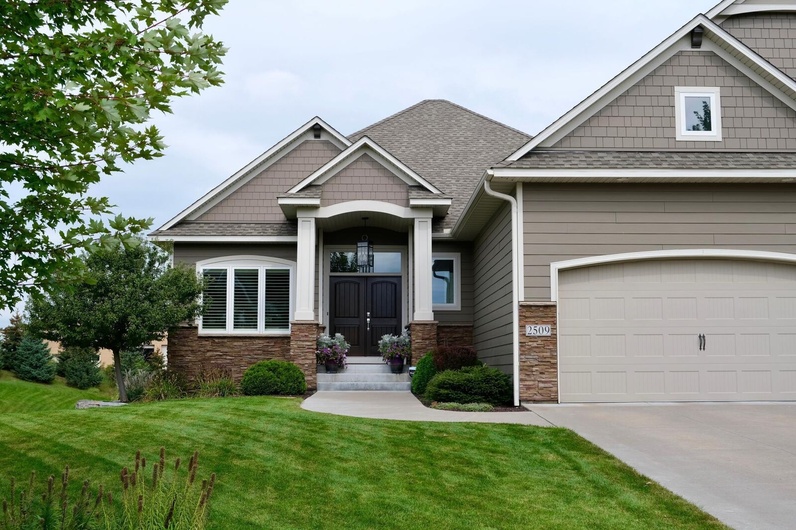Property Photo:  2509 123rd Court NE  MN 55449 