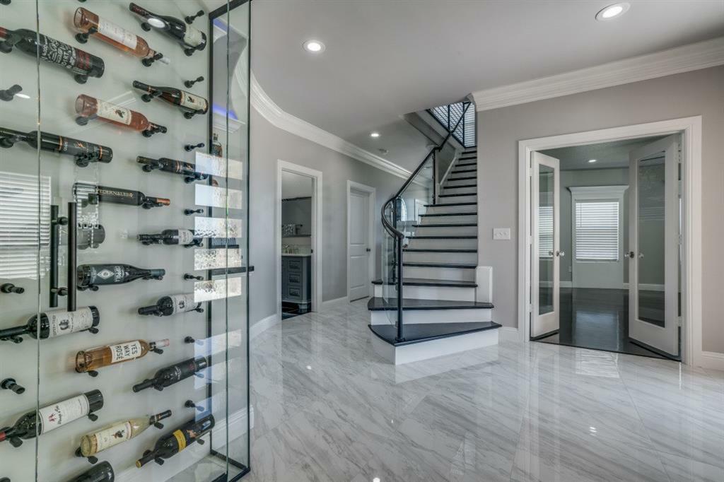 Property Photo: 5504 Pleasant Run Road TX 76034