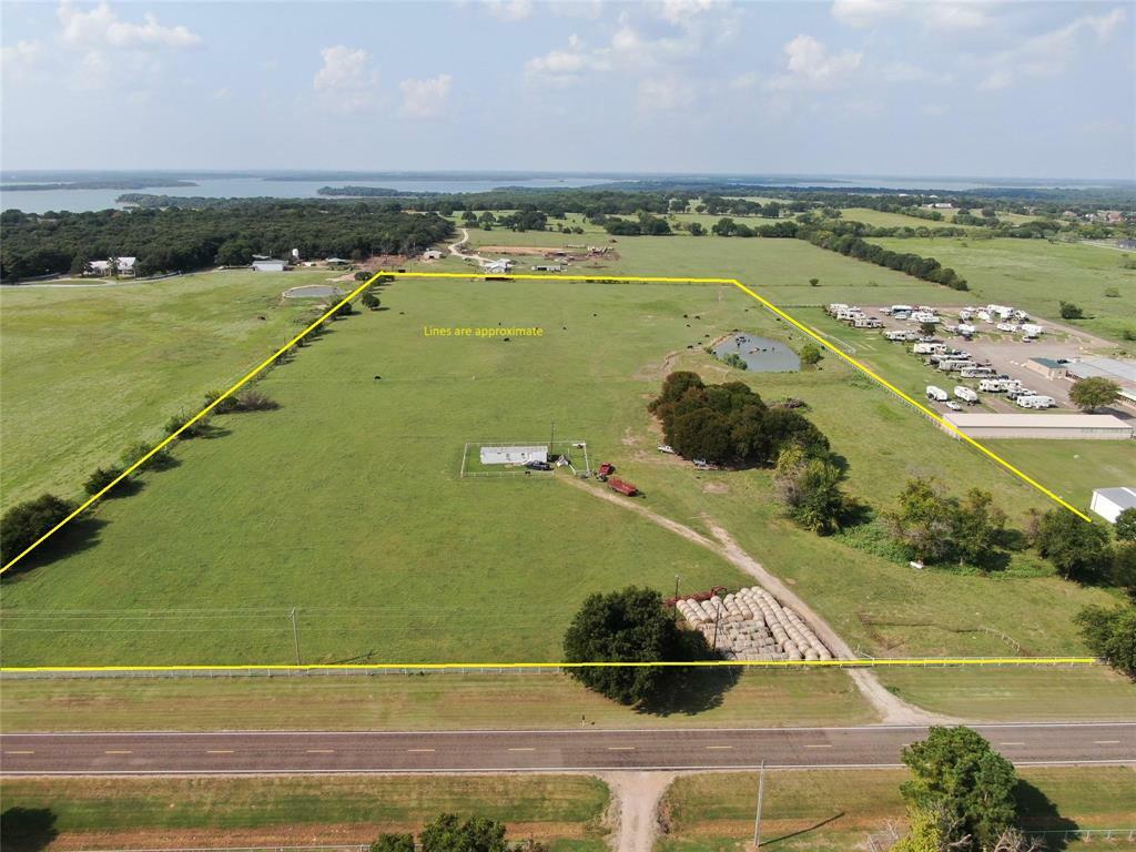 Property Photo: 1010 W Fm 1192 TX 76258