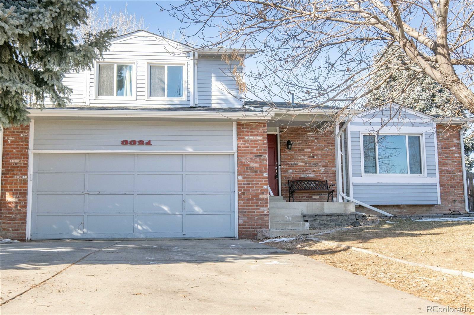 Property Photo:  3321 S Dunkirk Way  CO 80013 