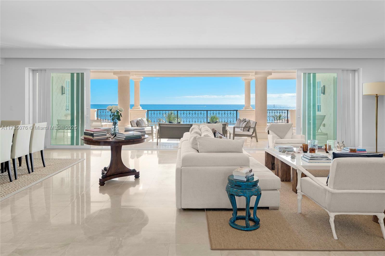 Property Photo:  7852 Fisher Island Dr 7852  FL 33109 