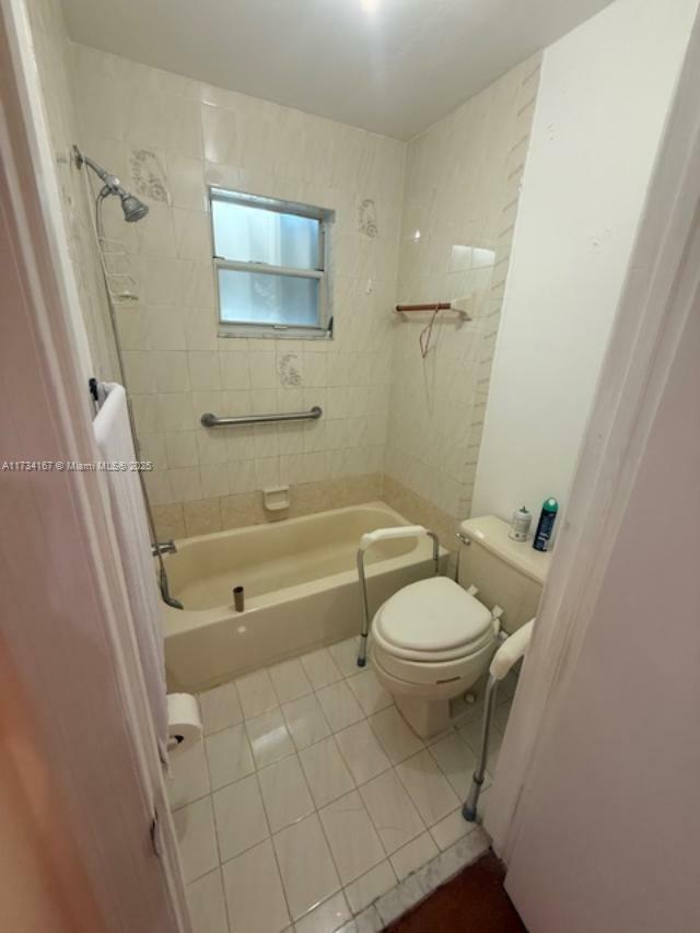 Property Photo:  6420 SW 129th Pl 206  FL 33183 