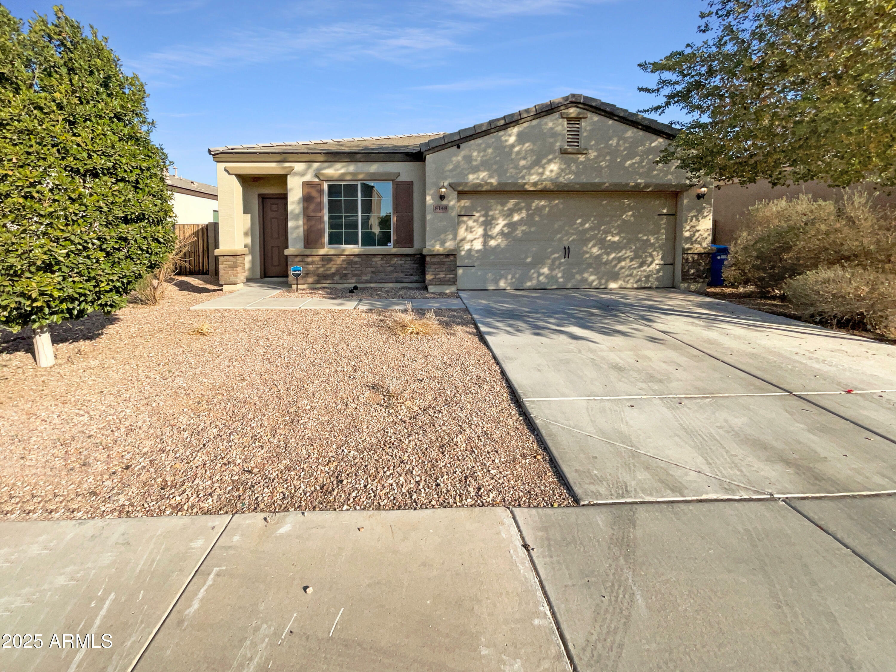 8148 W Atlantis Way  Phoenix AZ 85043 photo