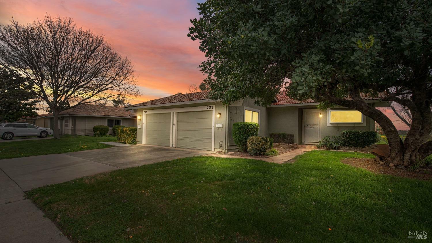 Property Photo: 702 Yellowstone Drive CA 95687