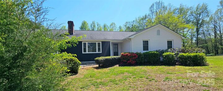 Property Photo:  950 Blanton Street  NC 28722 