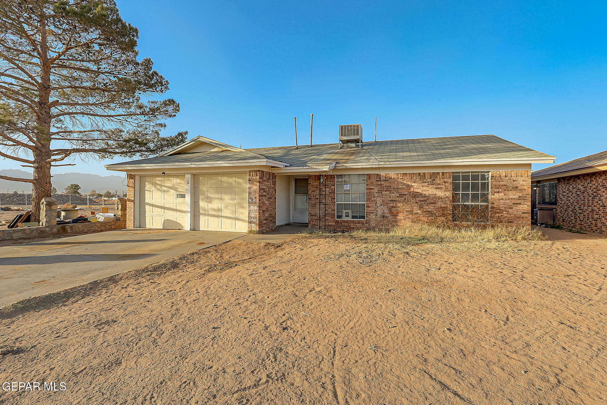 Property Photo:  5731 Threadgil Avenue  TX 79924 