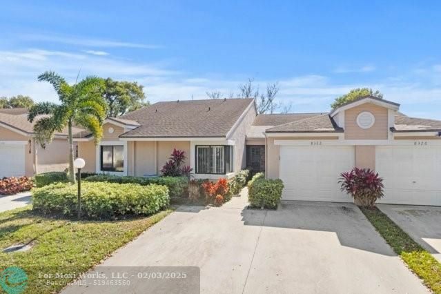 Property Photo:  8322 Springlake Dr 8322  FL 33496 