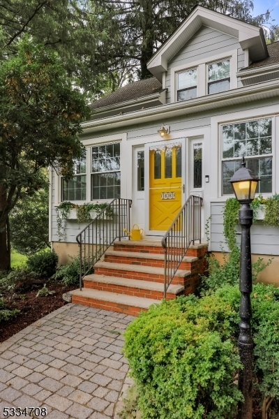 Property Photo:  133 Washington Ave  NJ 07928 