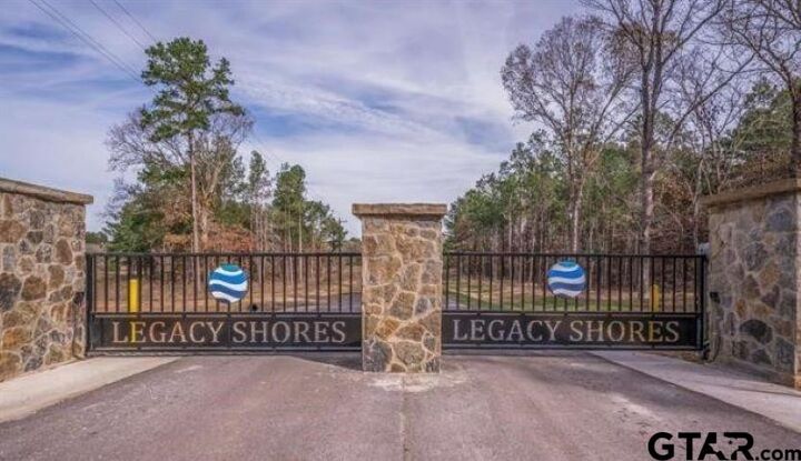 Property Photo: 3101 Shadow Pine Dr TX 75770
