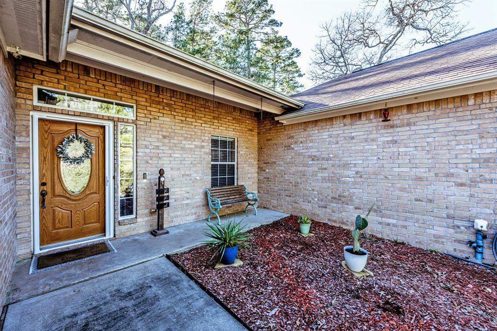 Property Photo:  717 Overbrook  TX 77340 