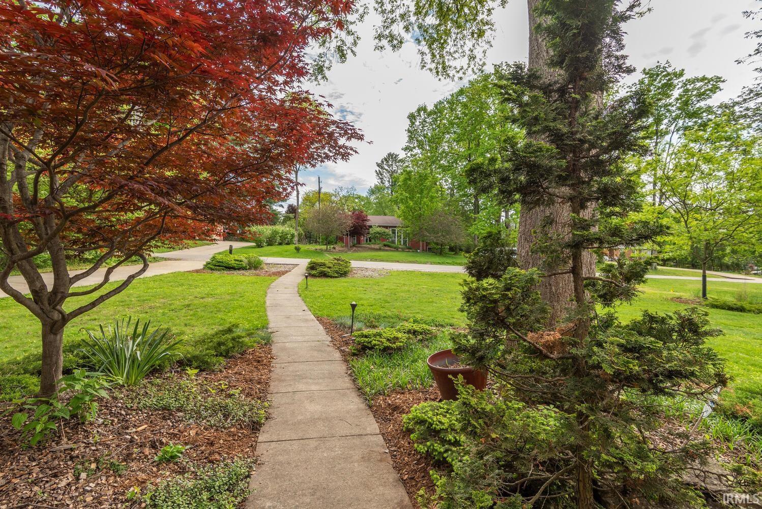 Property Photo: 904 S Eagleson Avenue IN 47401